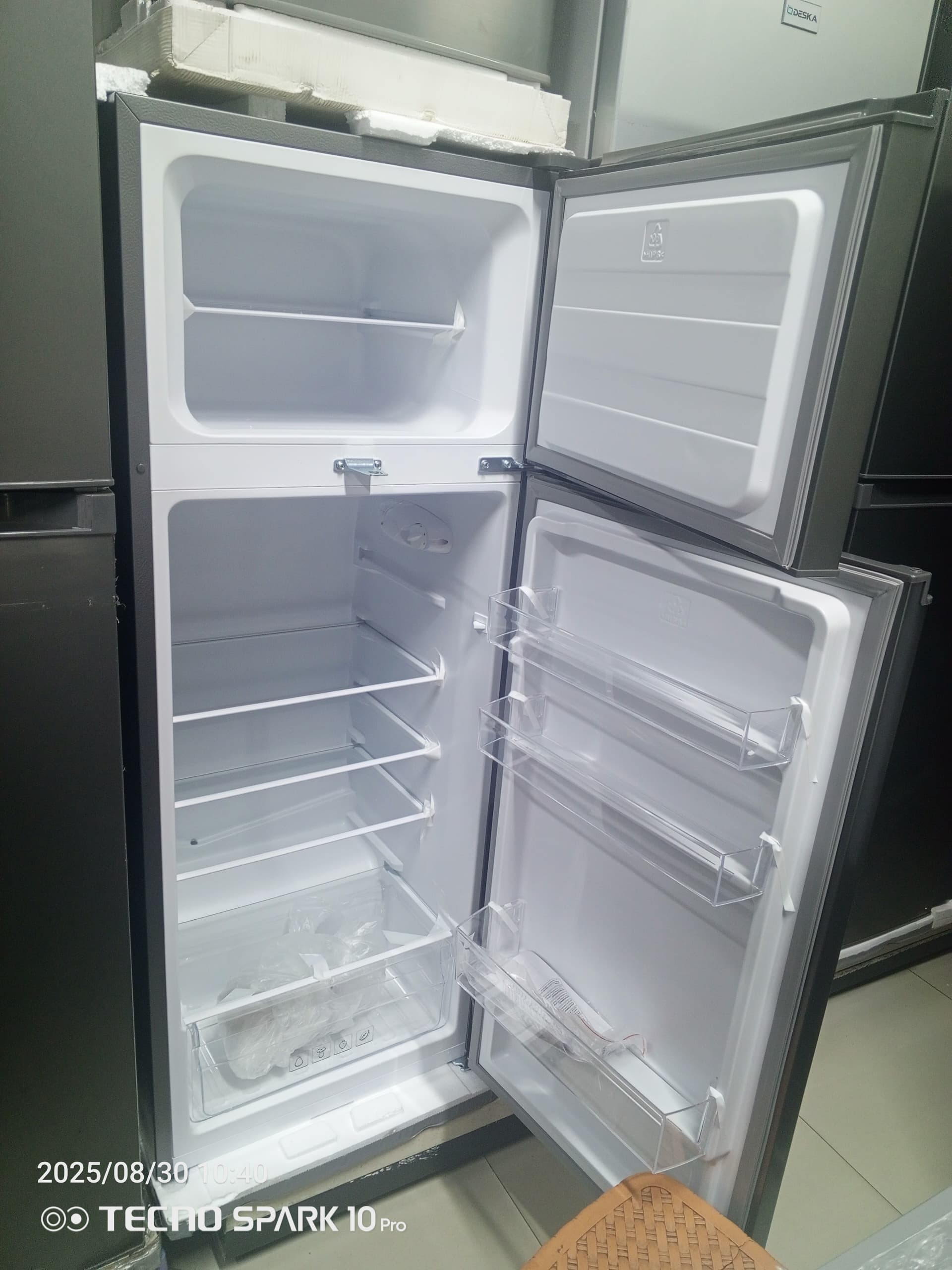 RÉFRIGÉRATEUR, ROCH RFR260= 260L _MADINA ÉLECTROMÉNAGER